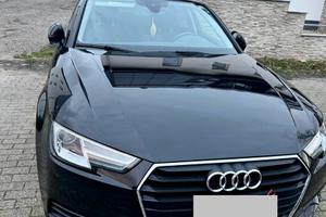 Audi A4 2018 190 CV