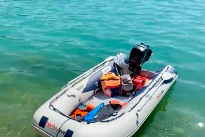 Gommone honwave t35 motore mercury 20cv