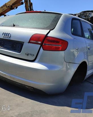 Audi a3 sportback 8pa 1.9 tdi 105cv ricambi