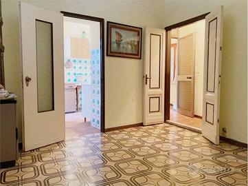 Appartamento di 120 m² con più di 5 locali a Villa