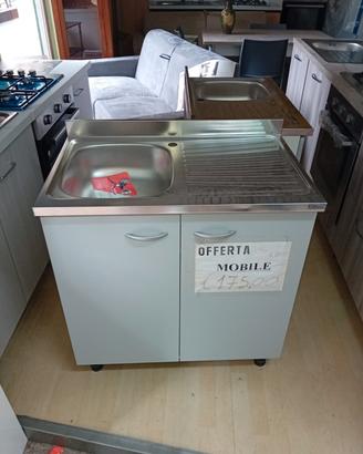 Lavello da cucina con mobile