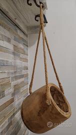 VASO IN LEGNO SOSPESO CON CORDA
