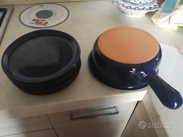 pentole coccio terracotta e 6 piatti 