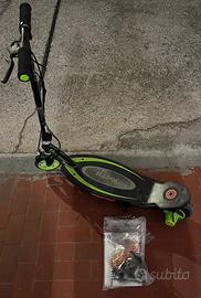 Razor E90 Electric power  monopattino