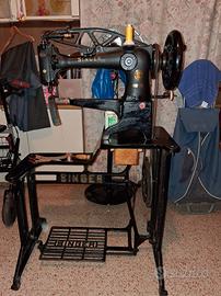  Macchina per cucire Singer