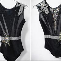 body ginnastica ritmica nero e argento 