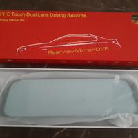 Specchietto retrovisore con Dash Cam