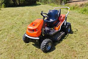 Trattorino trinciaerba OleoMac Apache 2wd 