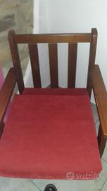 Poltrona in legno 