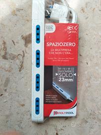 Multipresa modello spazio zero 