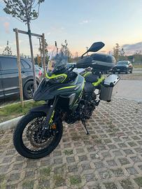 Moto Benelli TRK 702 X pari al nuovo