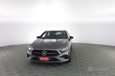 MERCEDES-BENZ A 180 A 180 d Automatic Sport