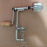 grattugia per noci di cocco