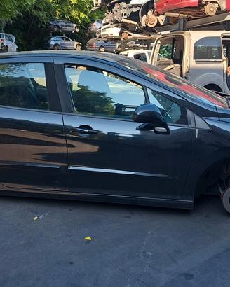 PEUGEOT 308 2009 SOLO PER RICAMBI