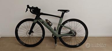 F-Moser E-Gravel Rival