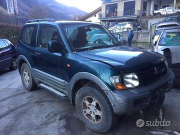 Ricambi Mitsubishi Pajero 2001 3200cc TD 4M41