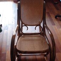 Sedia Poltrona a Dondolo Vintage