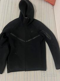Tuta Nike Tech Fleece – Nera – Taglia S
