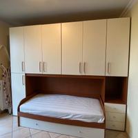 Armadio a ponte con doppio letto estraibile