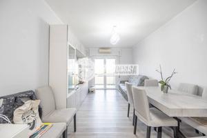 TRILOCALE PIANO ALTO DI RECENTE RISTRUTTURAZIONE