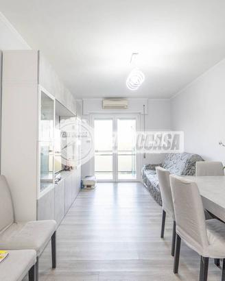 TRILOCALE PIANO ALTO DI RECENTE RISTRUTTURAZIONE