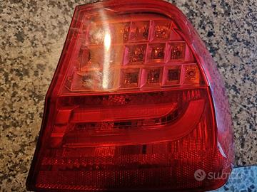 Freccia Posteriore destra BMW e90 2008 2012 Led