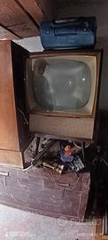 televisione anni 60 e radio  giradischi 