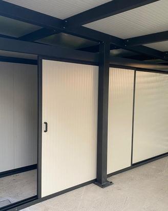 armadio  per esterno  con porte scorrevoli