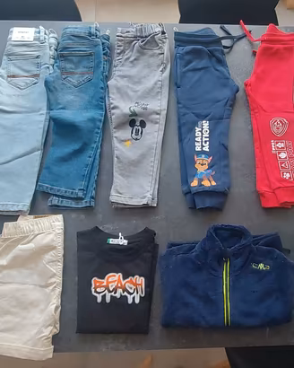 Abbigliamento bambino  2,3,4 anni