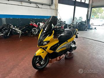 Gilera Nexus 500 2004 motore 40.000 km