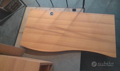 Scrivania cm. 138x65