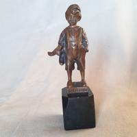 Statuetta bronzo ragazzo scarpa XIX – XX secolo