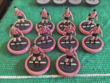Subbuteo Zeugo lotto 8 squadre basi piatte 