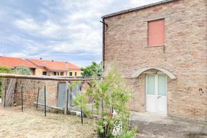 CASA SEMINDIPENDENTE A VASTO