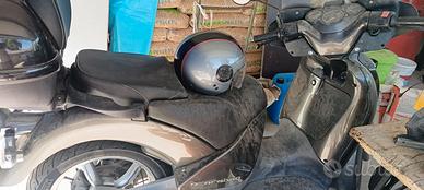 Aprilia scarabeo 250