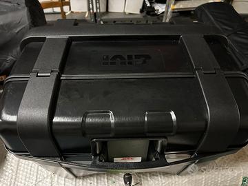 Bauletto Valigia Givi Trekker TRK46BB 46L Nero