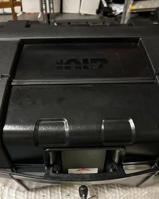 Bauletto Valigia Givi Trekker TRK46BB 46L Nero
