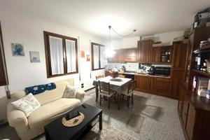 CAVARZERE:107A: Appartamento al secondo piano