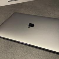 MacBook Pro M1. 16 Gb RAM. 1 Tb SSD.