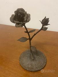 Rosa in ferro battuto