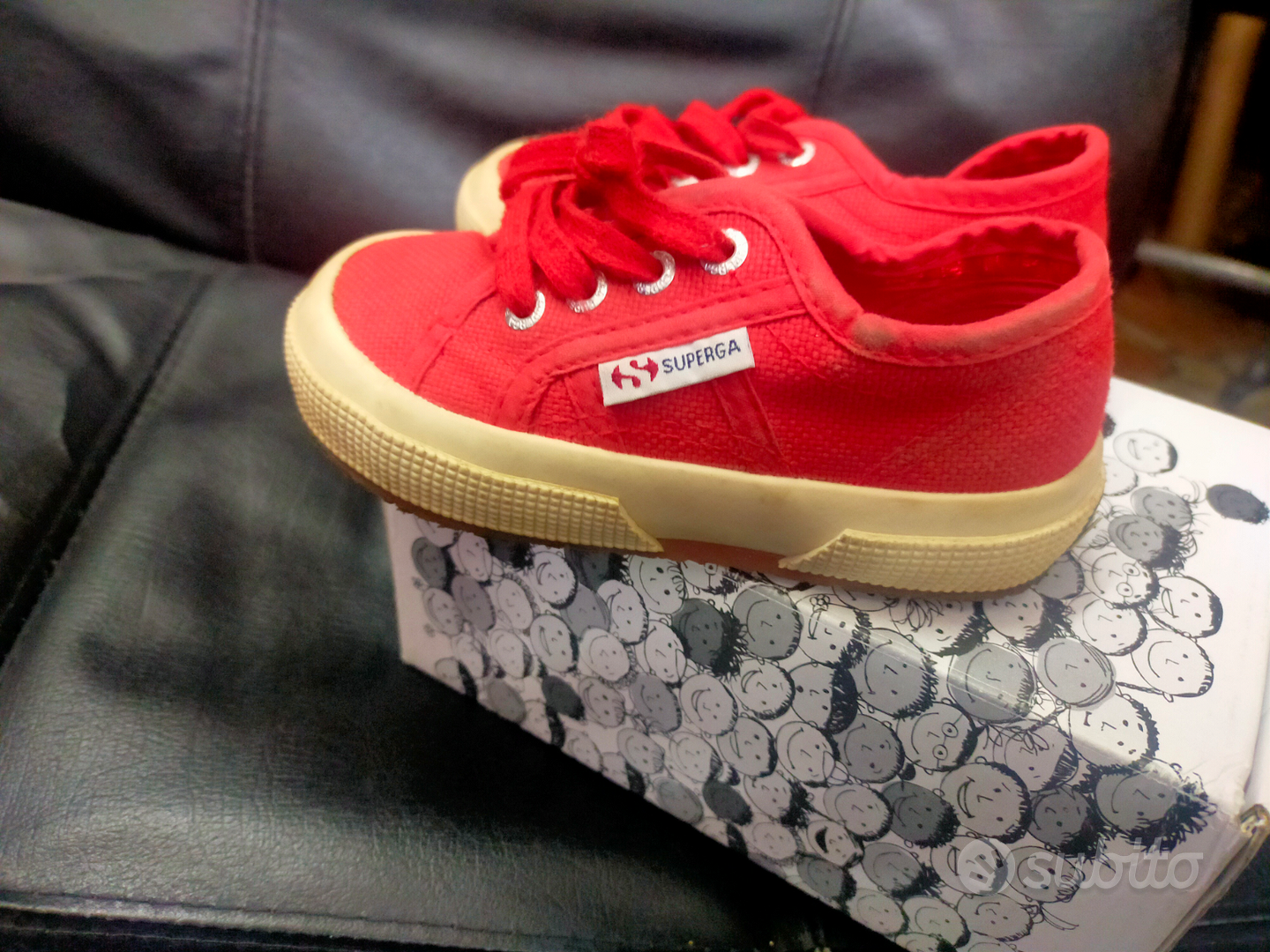 Misure cheap scarpe superga