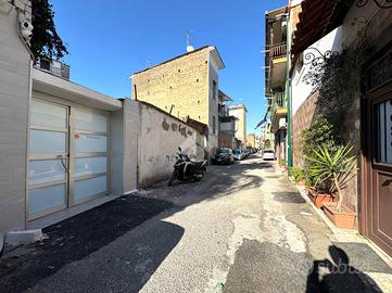 PALAZZINA A NAPOLI