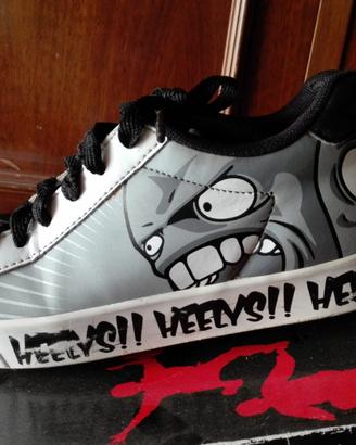 Scarpe con rotelle