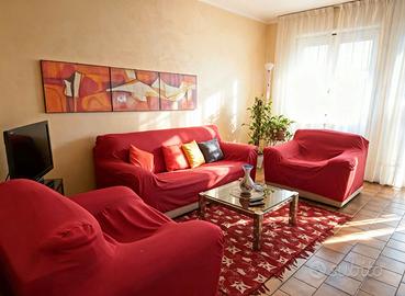 QUADRILOCALE con BALCONE
