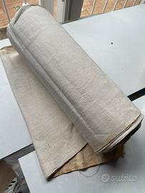 Rotoli di tessuto antichi tessuti a telaio a mano