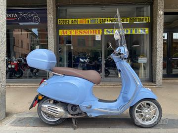 Piaggio Vespa cc 125 Primavera anno 2019 km 7000