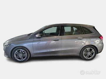 MERCEDES-BENZ B 180 d Automatic Business Extra