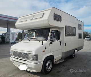Camper mansardato