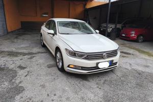 Vw Passat 1.6 dsg sinistrata