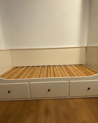 Letto HEMNES IKEA